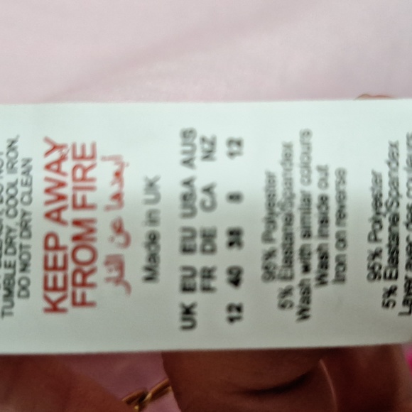 PrettyLittleThings Hot Pink Textured Rib Chain Lace Up Crop Tank Top - size 8 - Picture 8 of 15